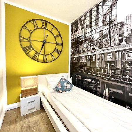 Boutique Apartment Am Bahnhof ไฟรบวร์กอิมไบรส์เกา ภายนอก รูปภาพ