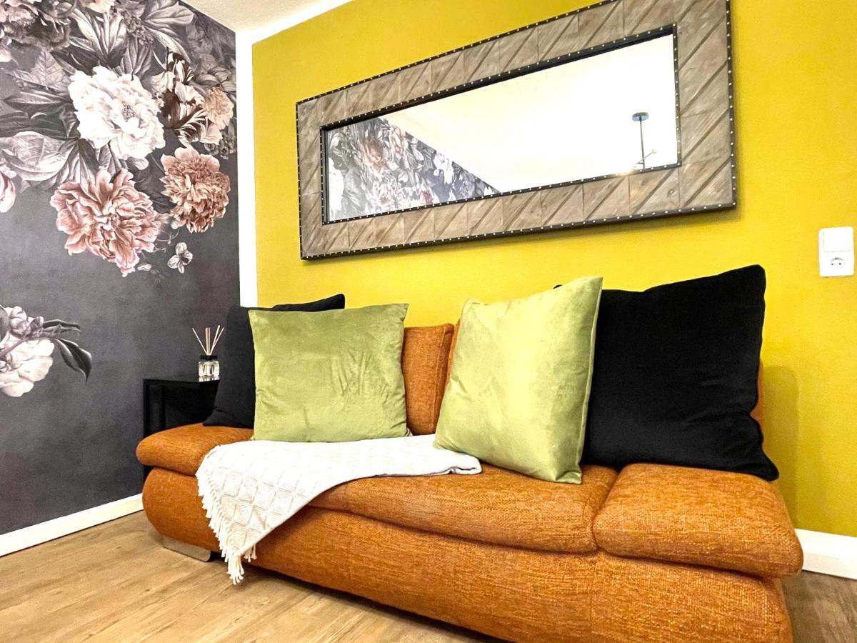 Boutique Apartment Am Bahnhof ไฟรบวร์กอิมไบรส์เกา ภายนอก รูปภาพ